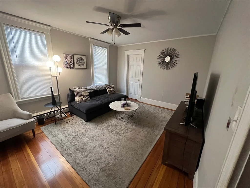 288 Meridian St, East Boston
