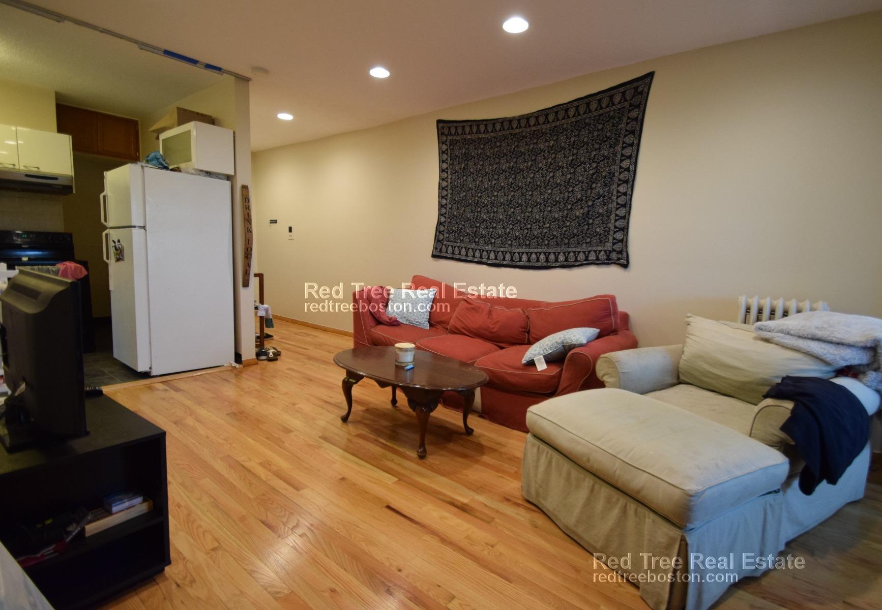 317 Summit Ave, Brighton