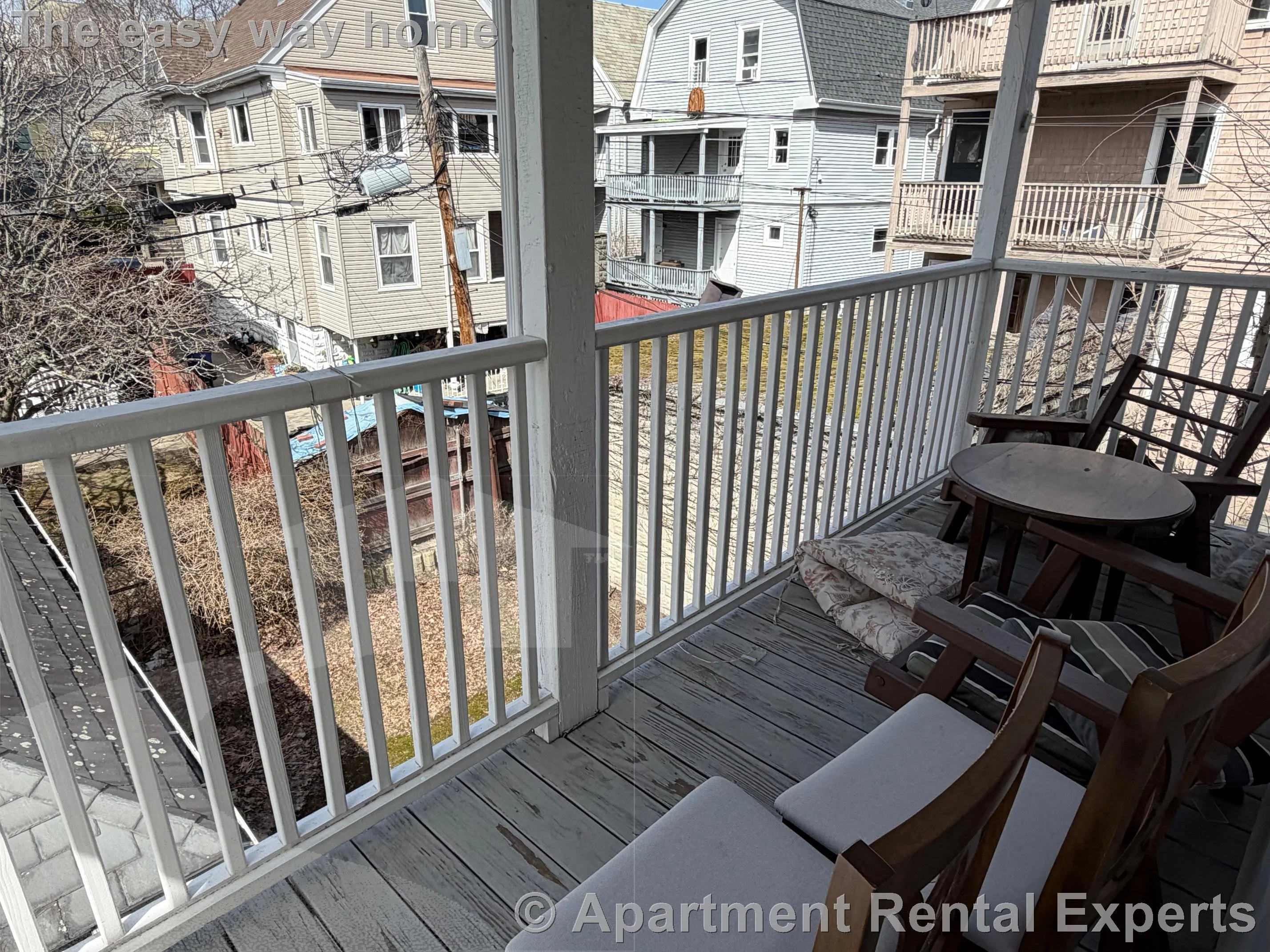 34 Leonard St, Tufts