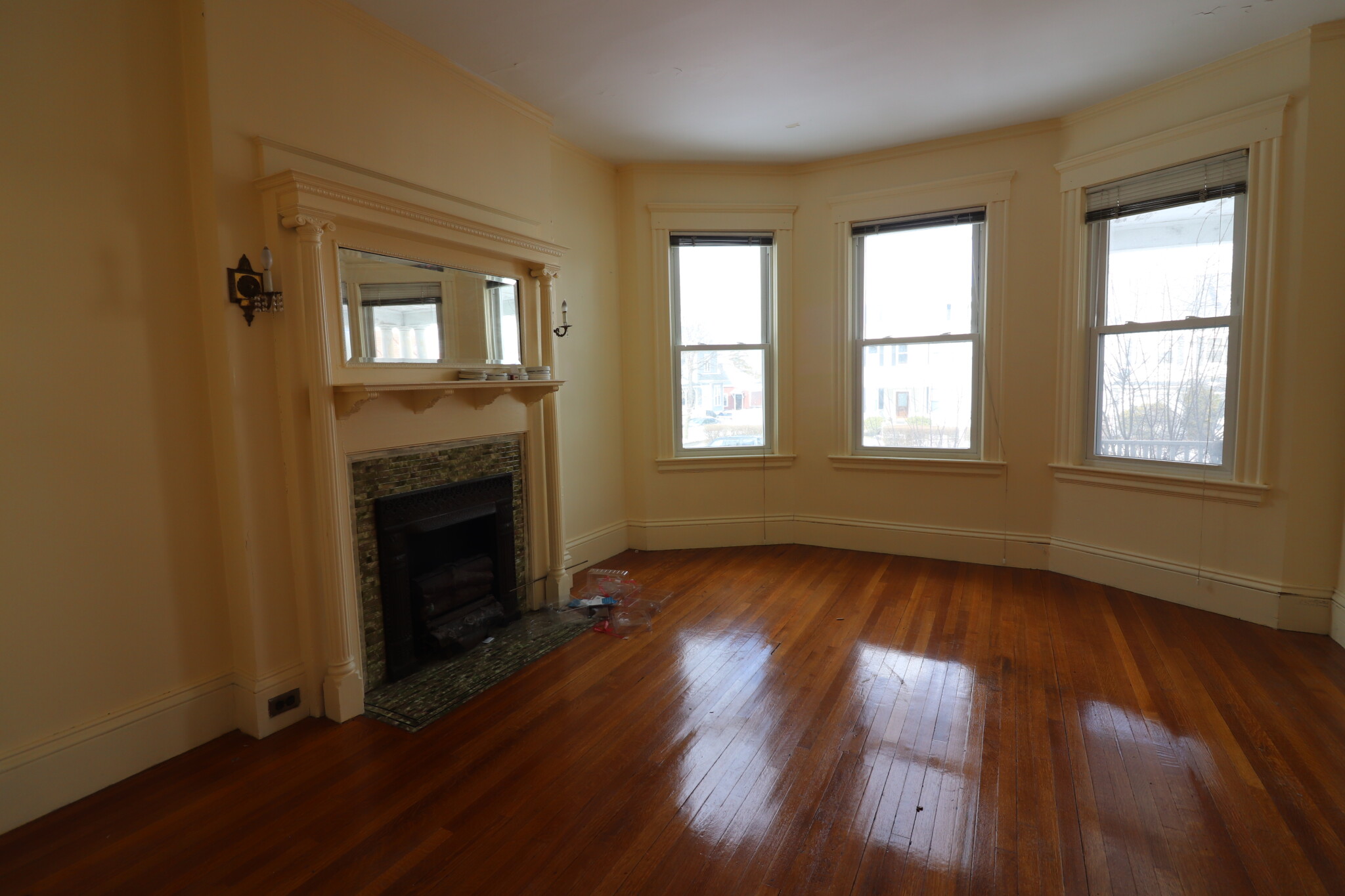 3 bed, 2 bath apartment for rent at 582 Cambridge St Unit 1, Allston