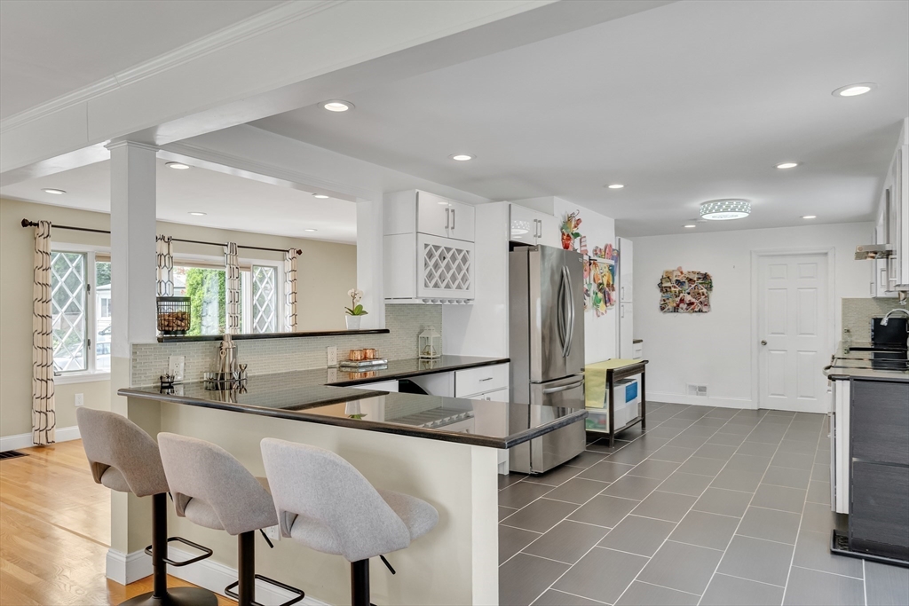 239 Hawthorne St, Malden