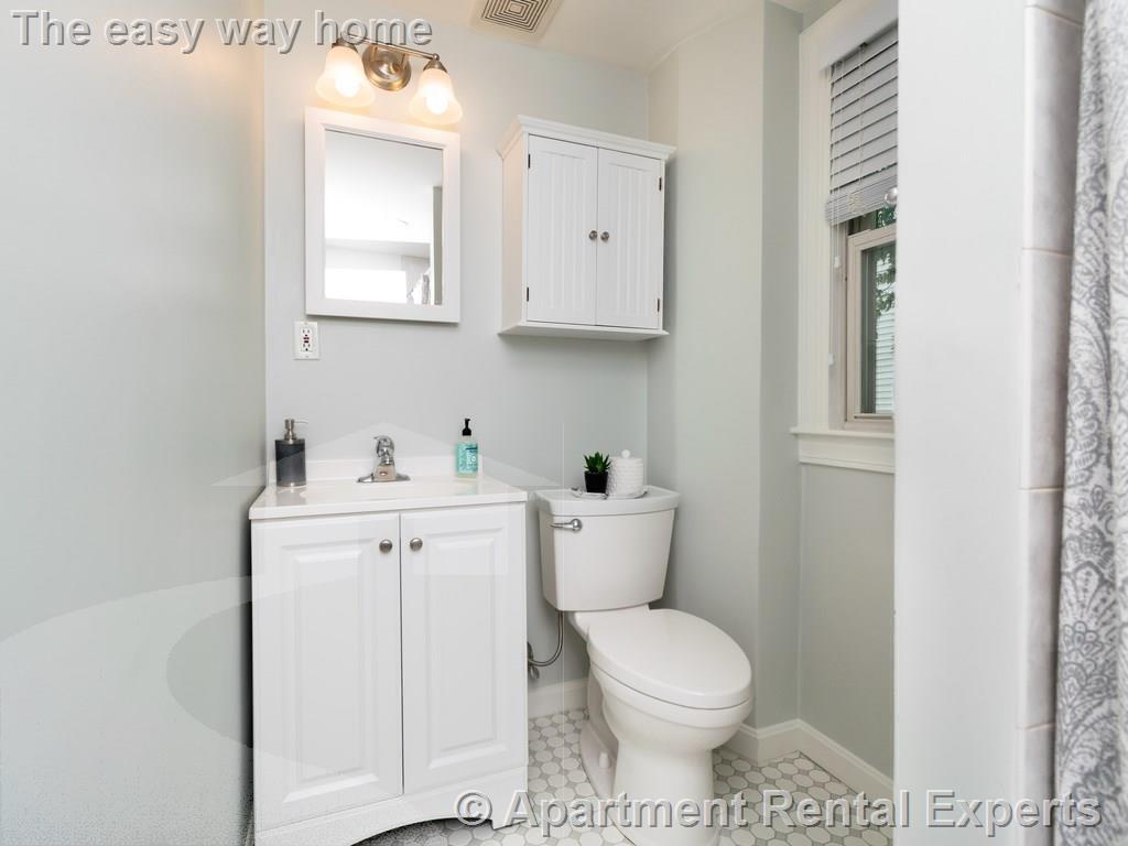 6 Clifton St, Davis Square