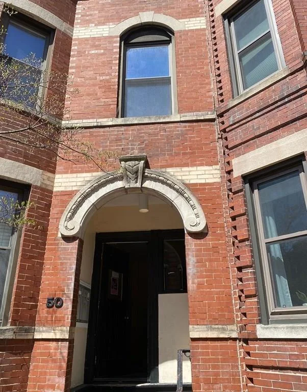 50 Saint Germain, Back Bay