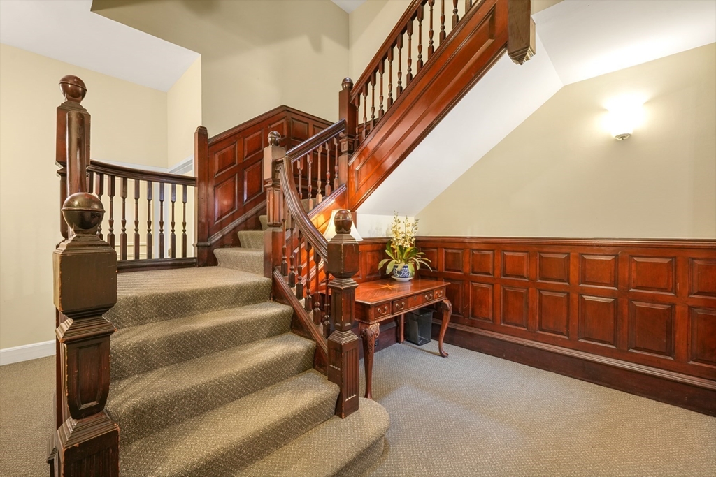 403 Marlborough St, Back Bay