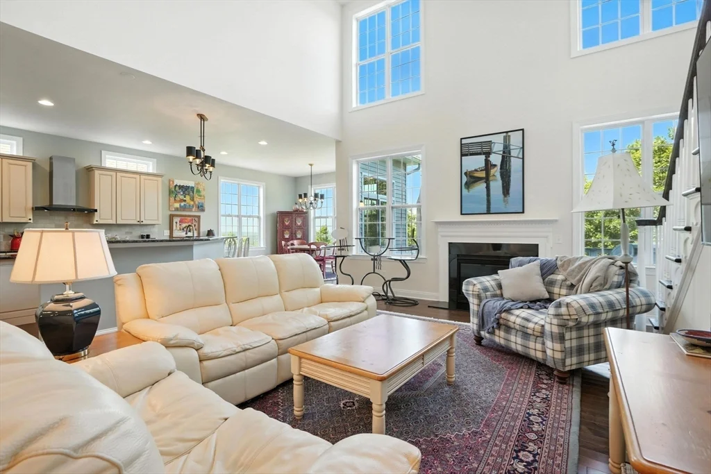 8 Skipping Stone, Plymouth