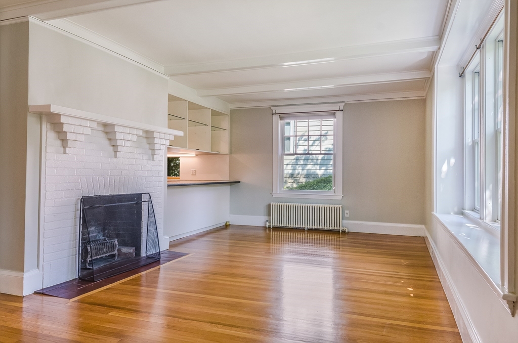 29 Devereaux, Arlington