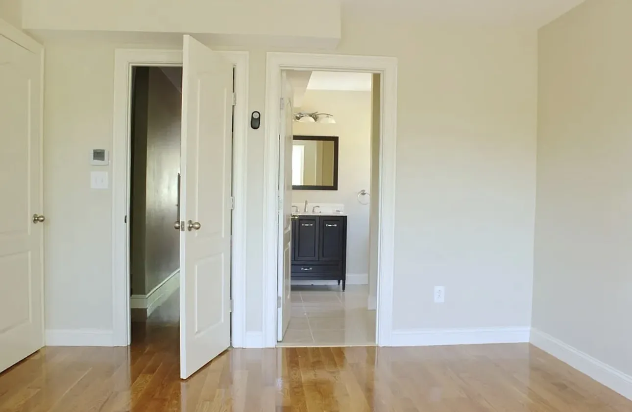 622 Trapelo Rd, Belmont