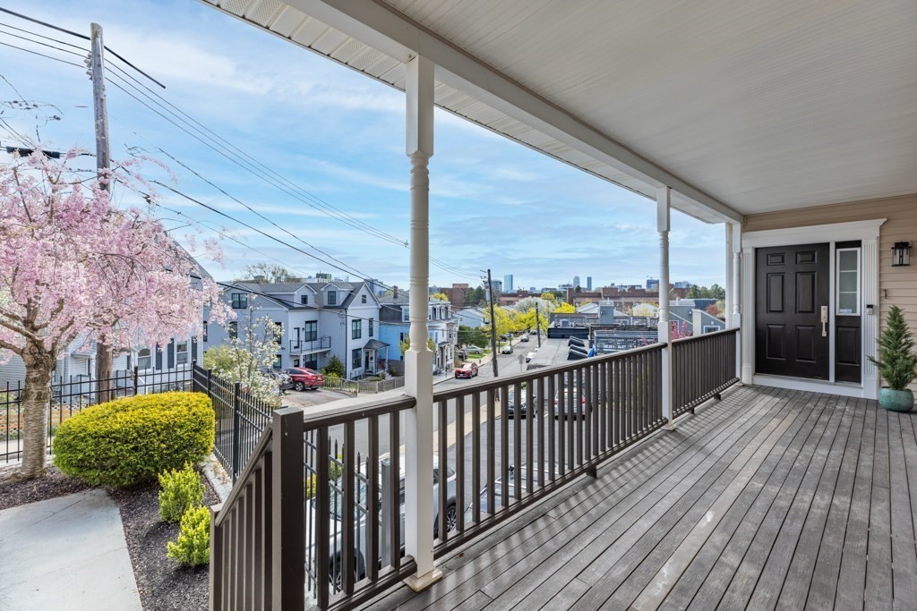 54 Myrtle St, East Somerville