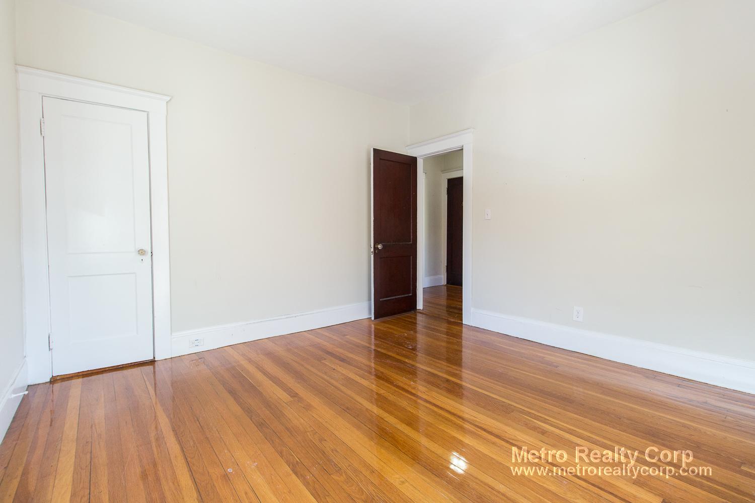 7 Scottfield Rd, Allston