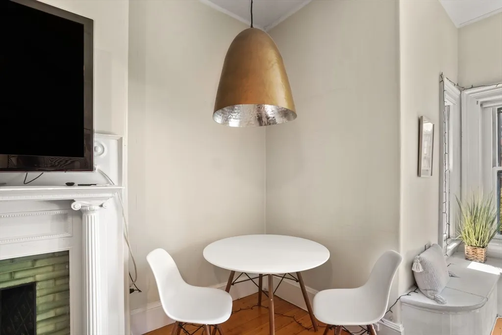 296 Marlborough, Back Bay