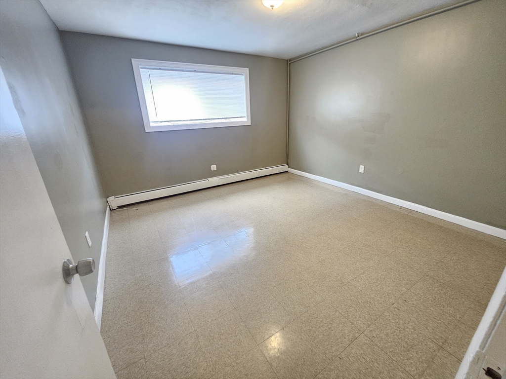 14 Pearl St, Dorchester