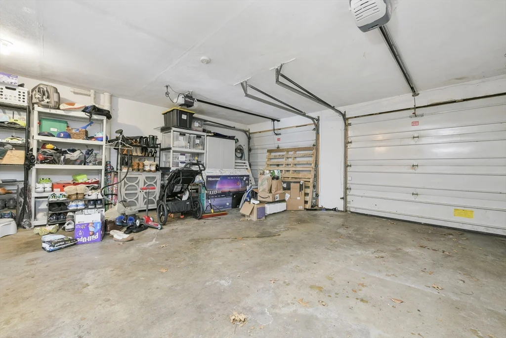 1045 Washington St, Newton