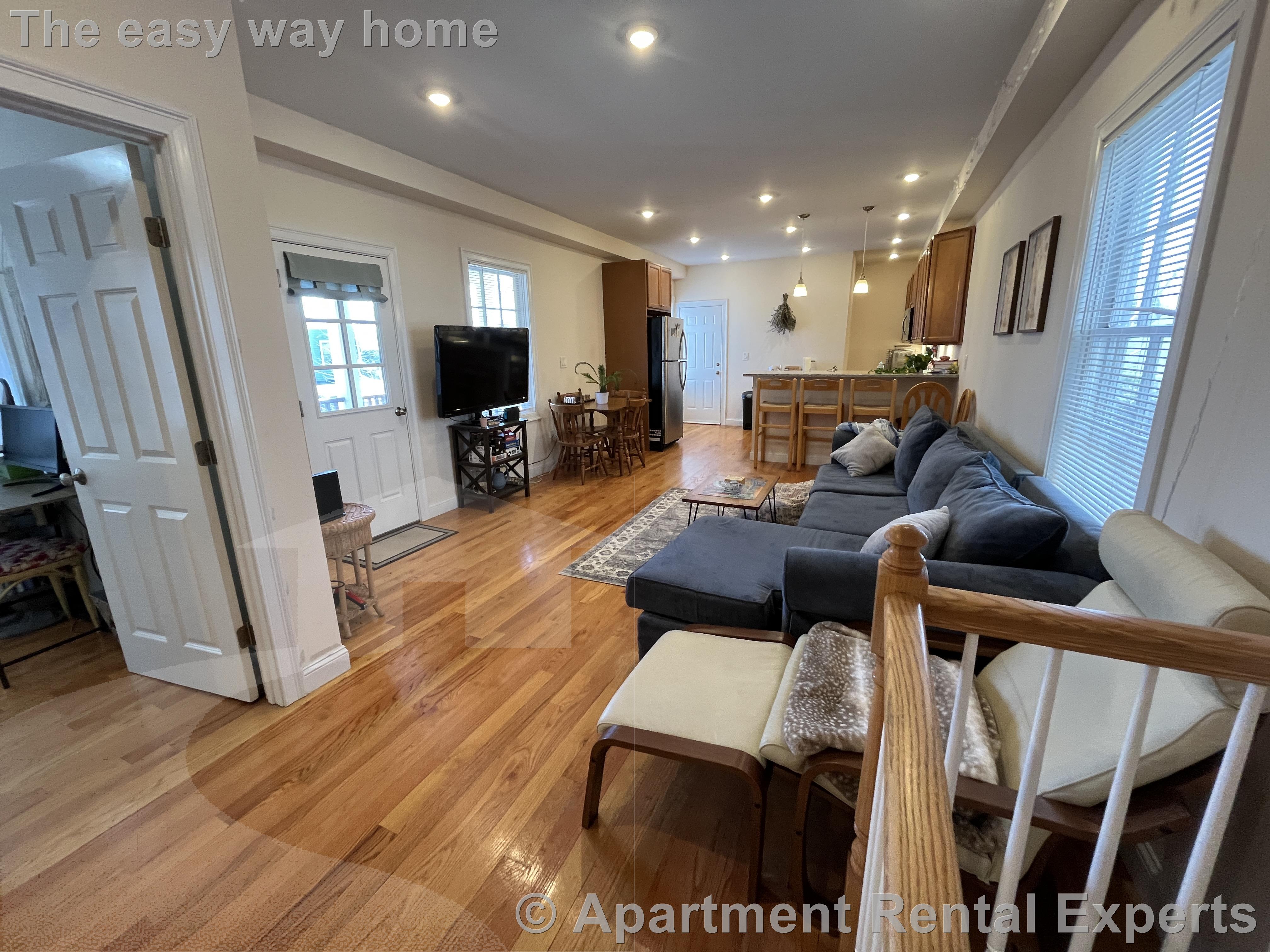 14 Flint St, East Somerville