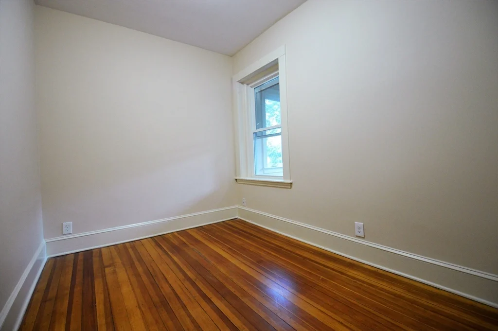 35 Saint Paul St, Coolidge Corner