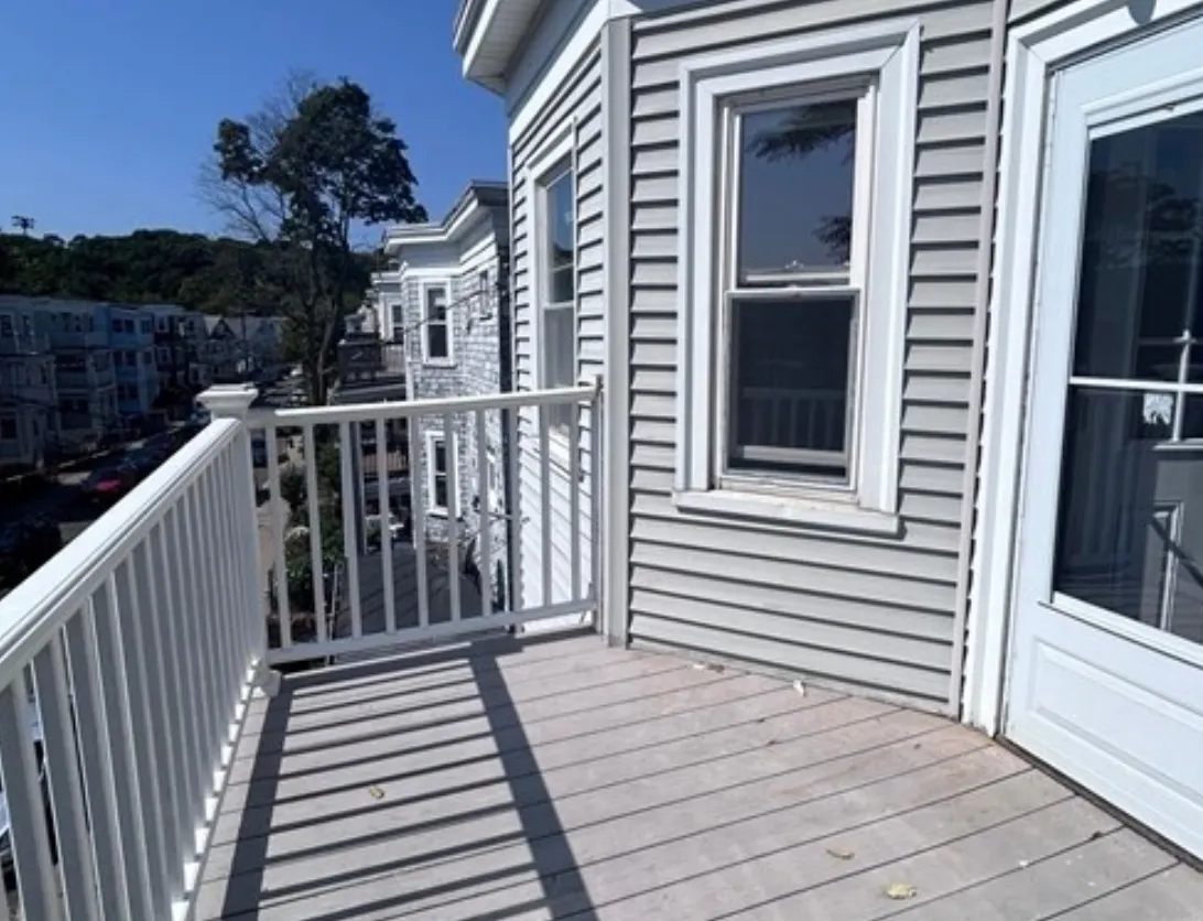 34 Stellman Rd, Roslindale