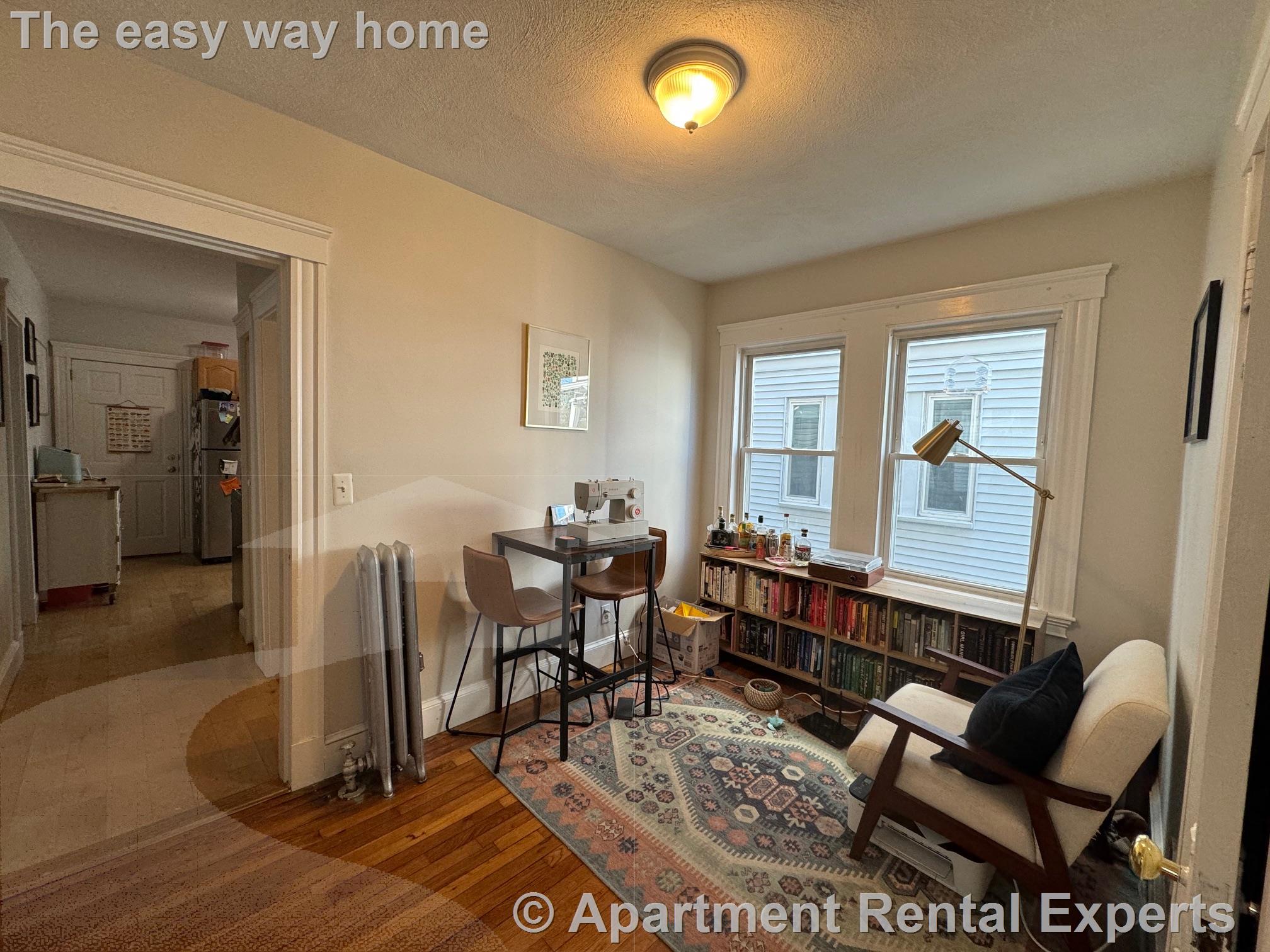 12 Silvey Pl, Porter Square