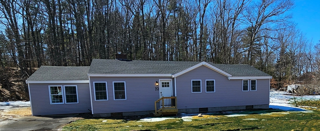 19 East Rd, Wachusett Lake