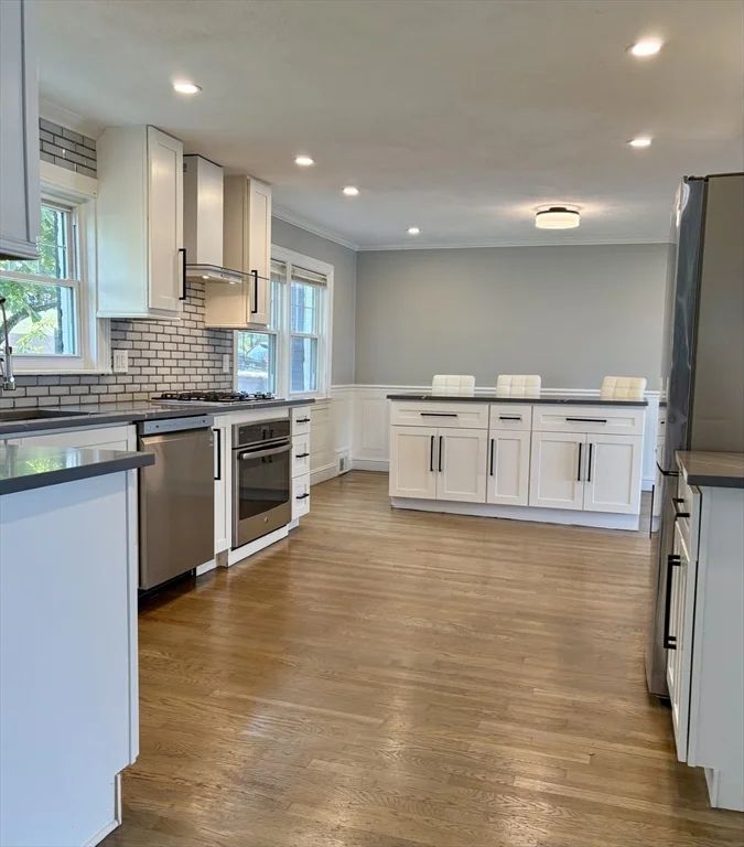 85 Regatta Rd, North Weymouth