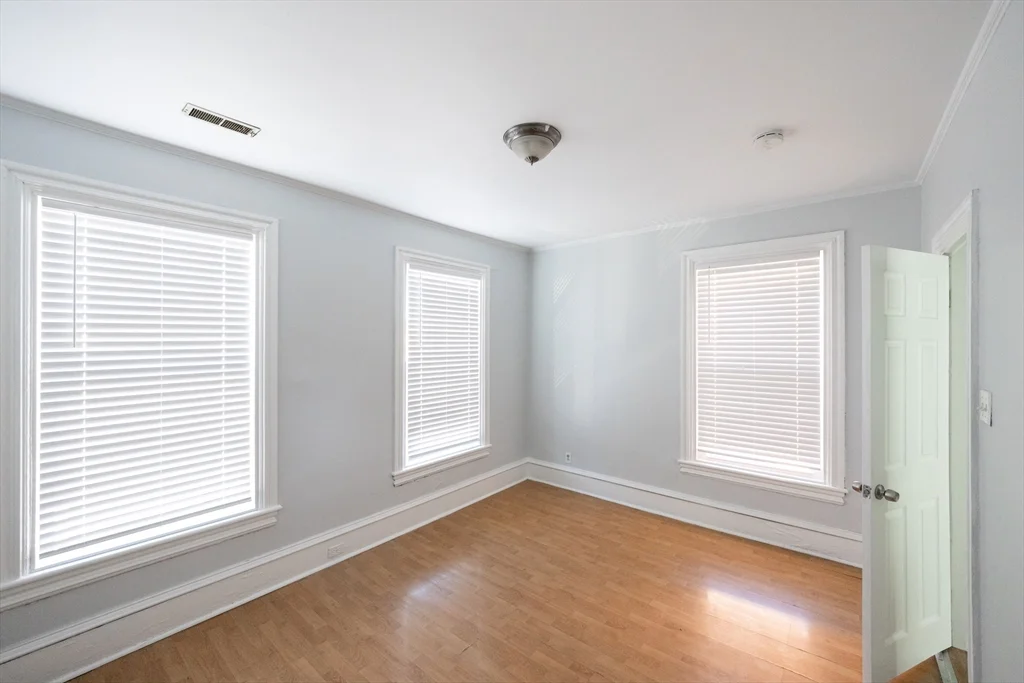 10 Sycamore, Worcester