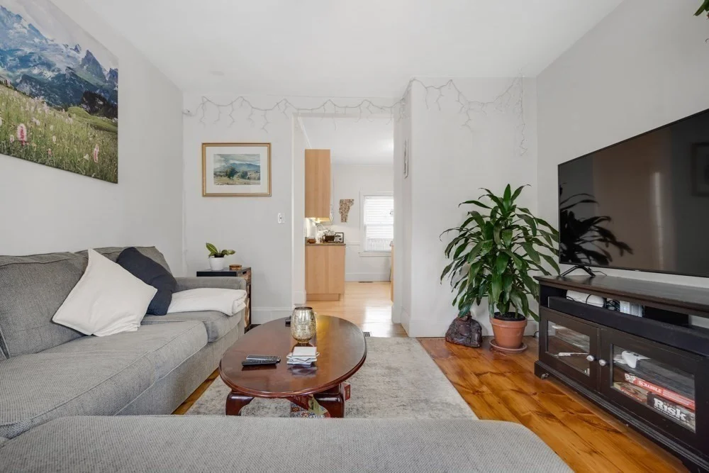 52 Waterhouse St, Teele Square