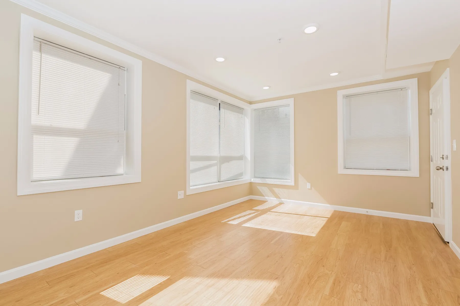 34 Decatur St, East Boston