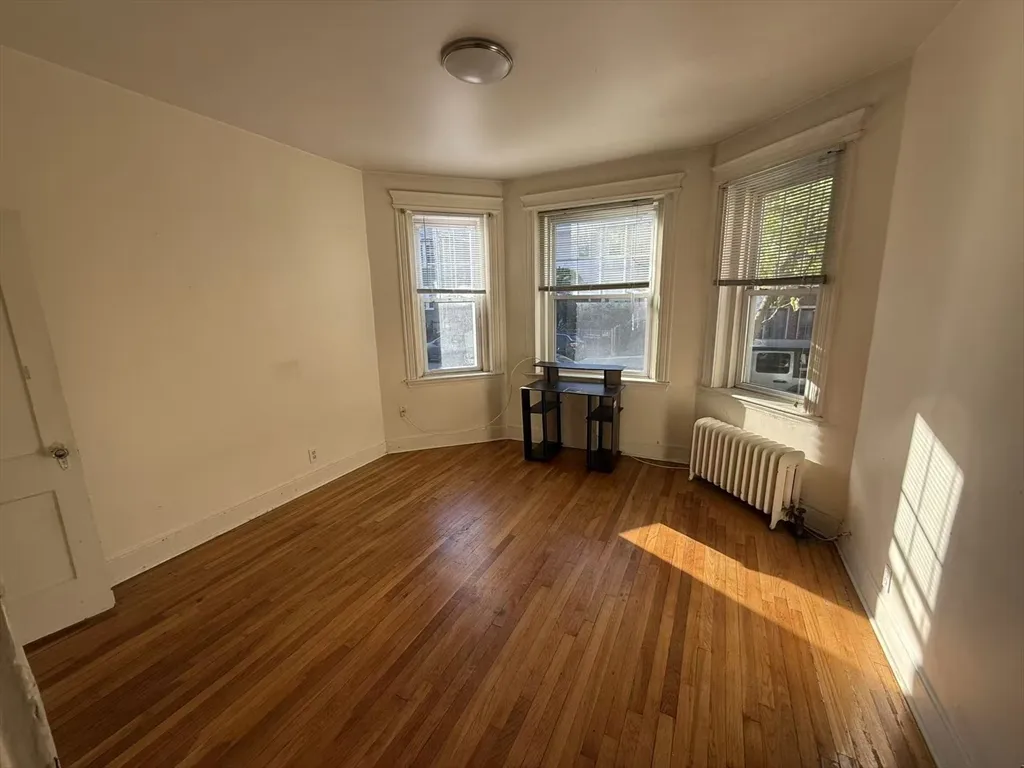 78 Glenville Ave, Allston