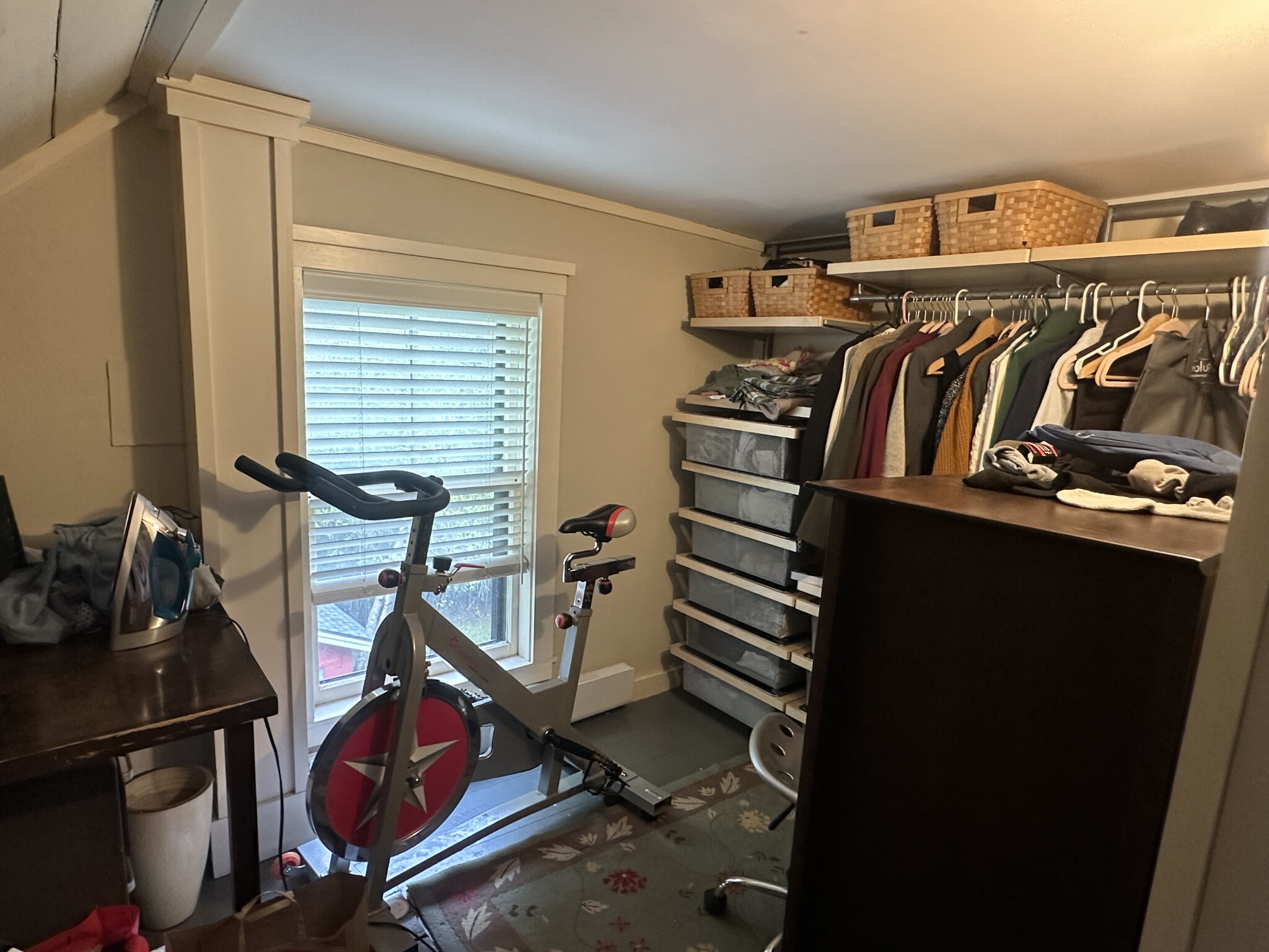 7 Gardenside St, Roslindale