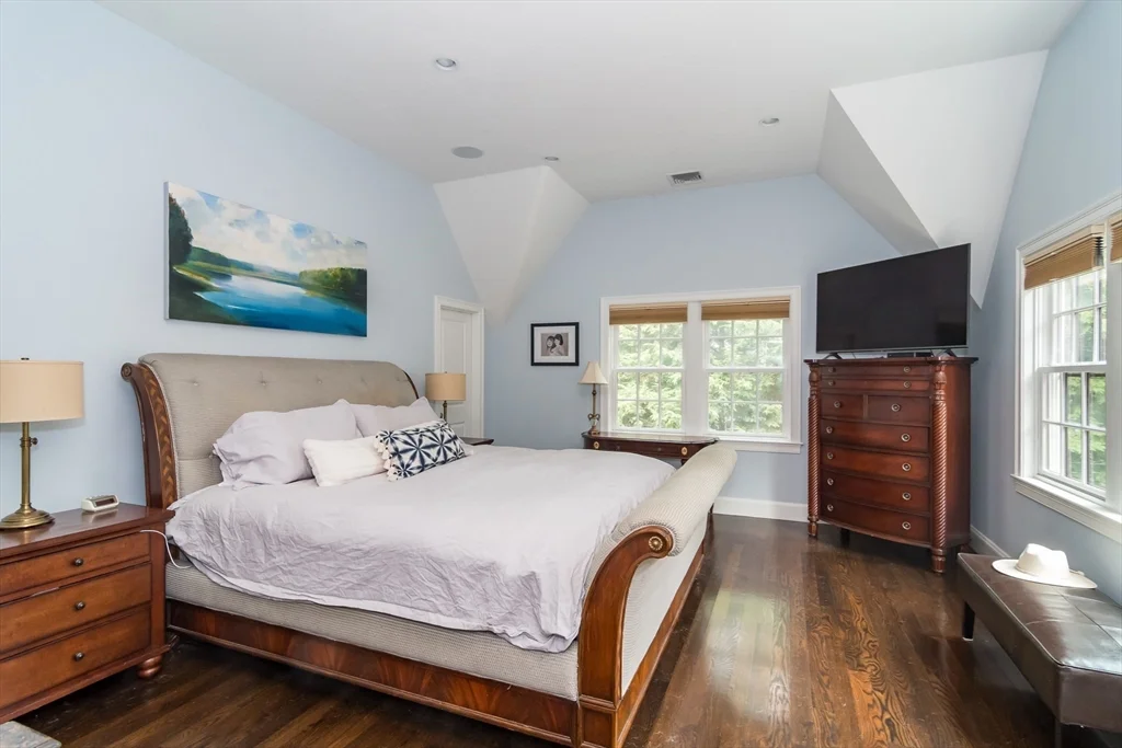 67 Whittier Rd, Wellesley