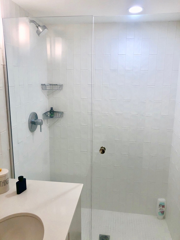 227 Concord Ave, Cambridge