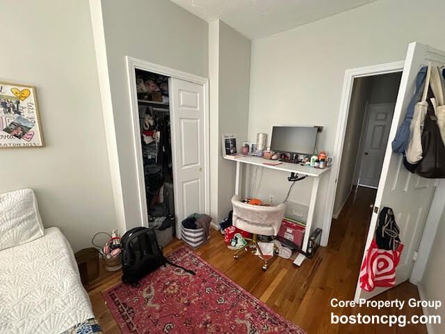 27 Garden St, Beacon Hill