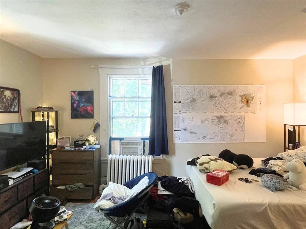 269 Lamartine St, Jamaica Plain