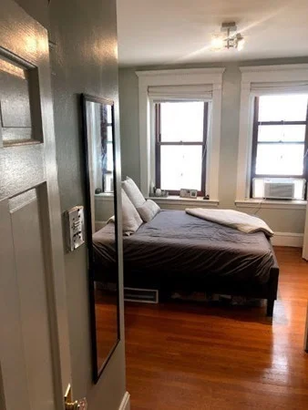 8 Garrison St, Back Bay