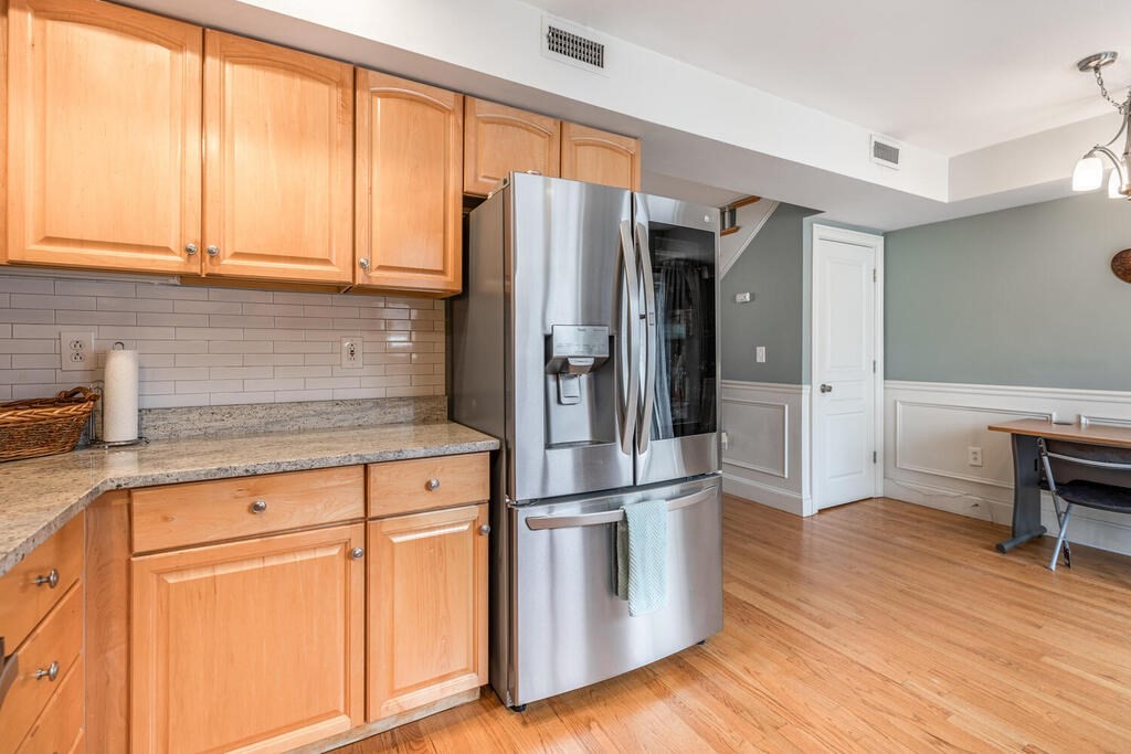 16 Roseclair St, Dorchester