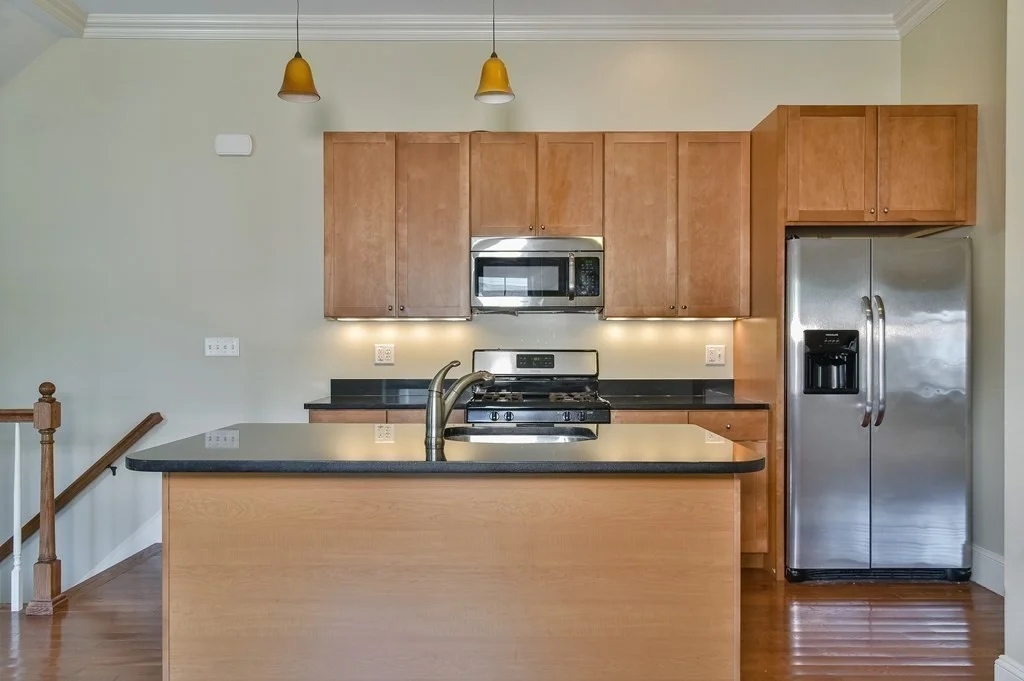 3 Savin Hill Ave, Dorchester