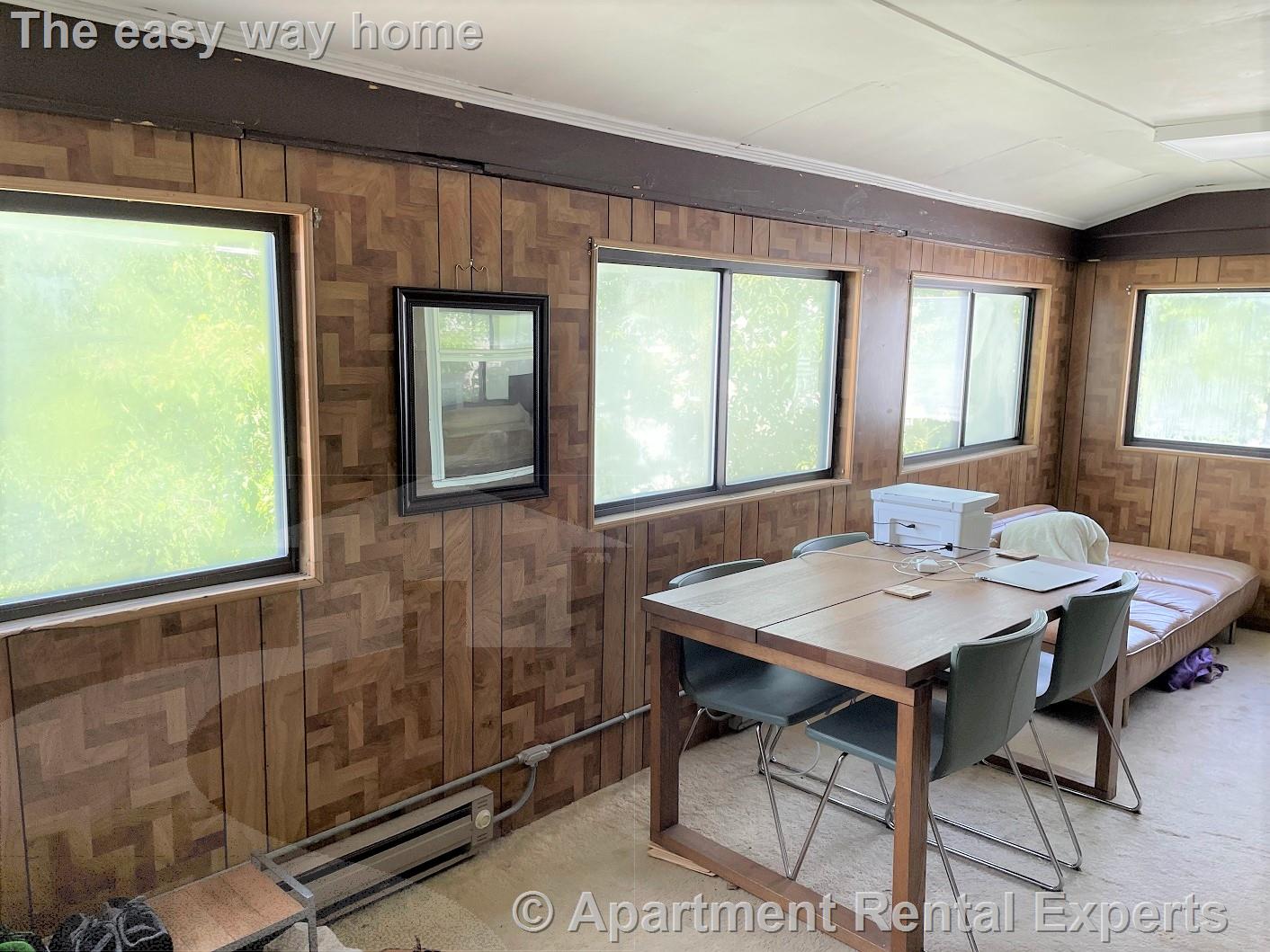 16 Hamilton St, Tufts