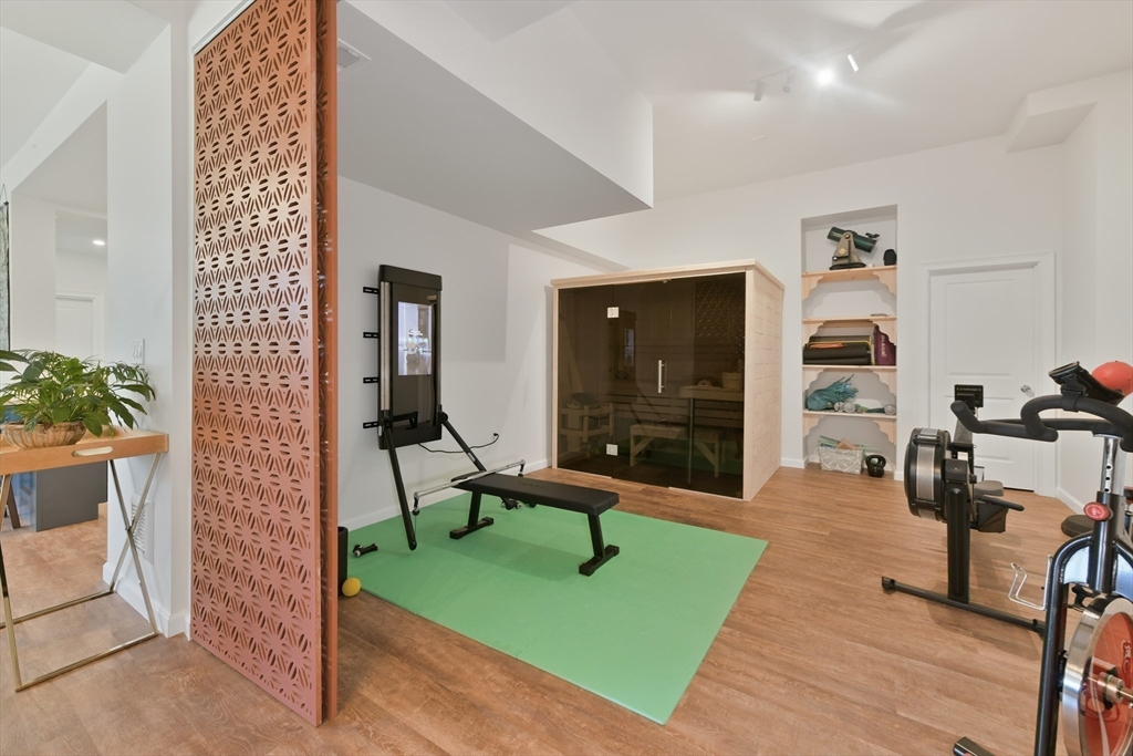 3 Wood Ln, Winchester