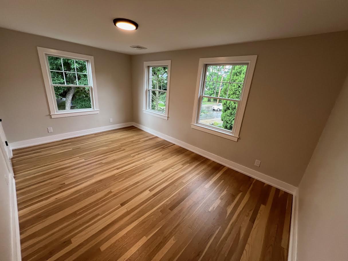 1136 Walnut St, Newton Highlands