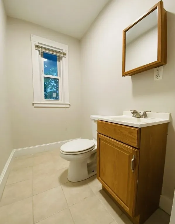 7 Hesston Ter, Boston