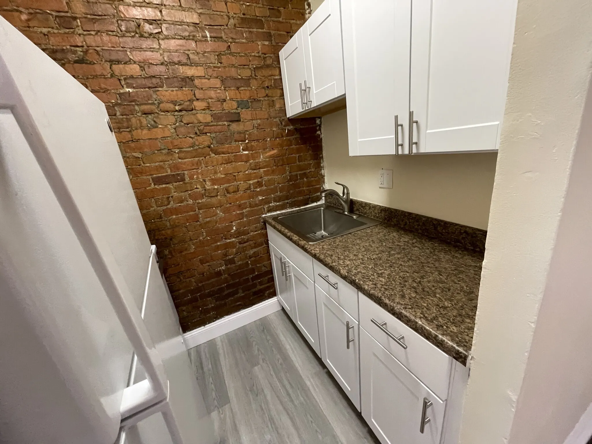 894 Huntington Ave, Mission Hill