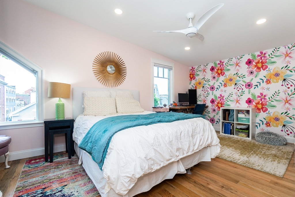 452 W 4th, South Boston