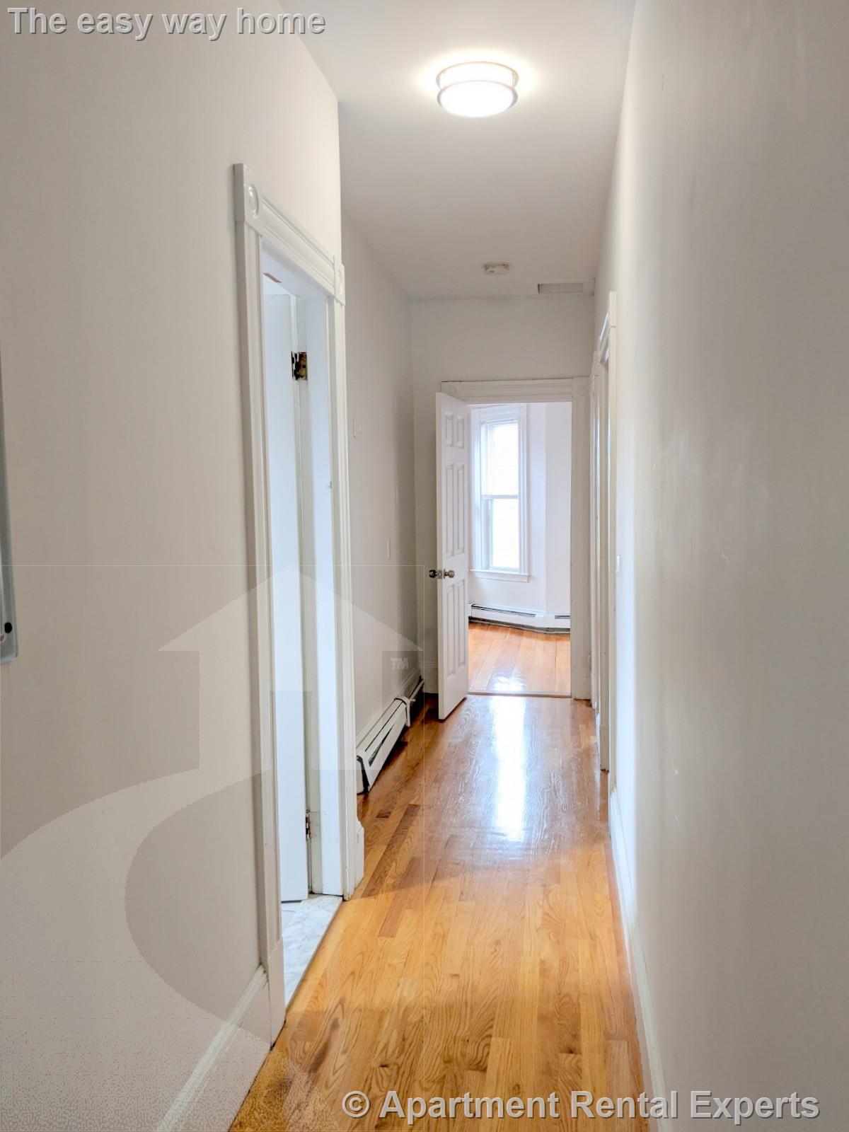 392 Washington St, Ward Two