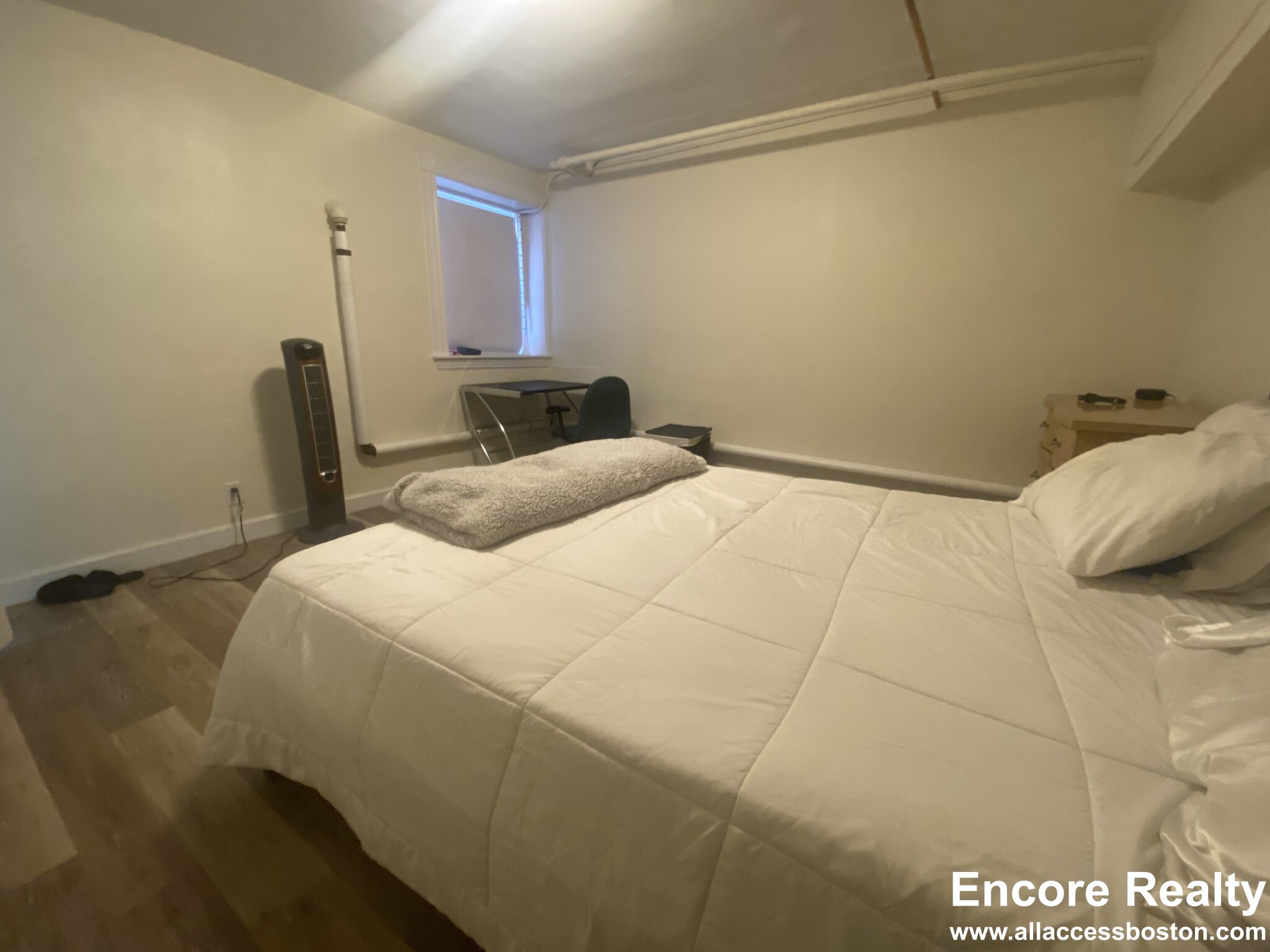 1589 Beacon St, Brookline