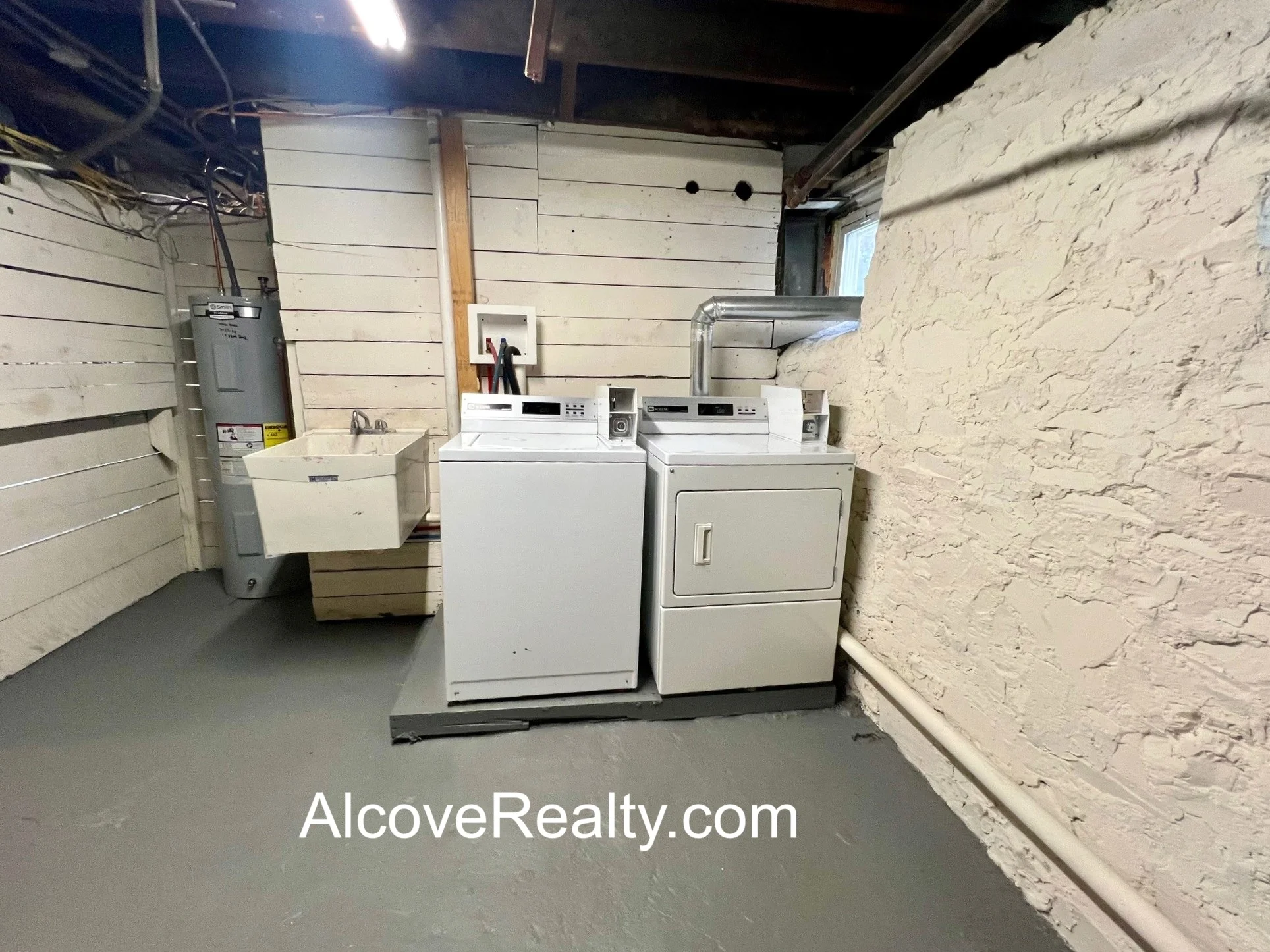 189 Powder House Boulevard, West Somerville