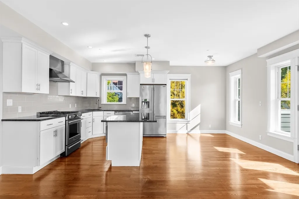 22 Chickatawbut St, Dorchester