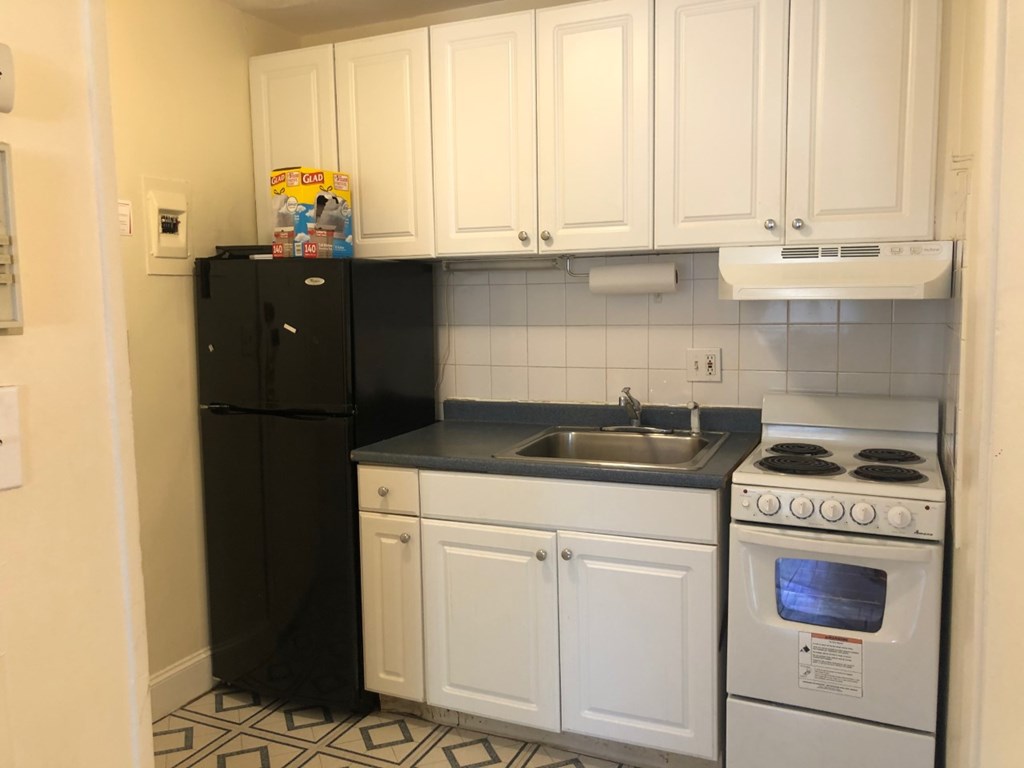 7 Aberdeen St, Fenway