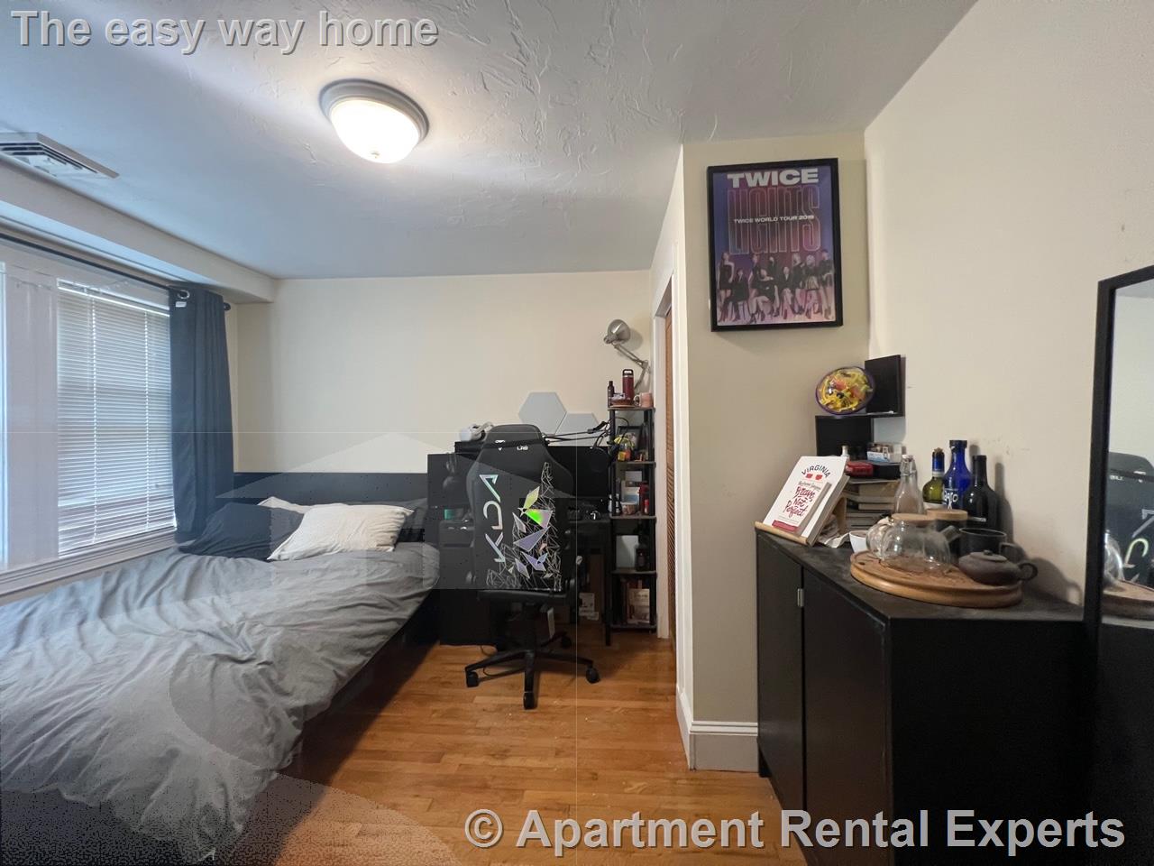 119 Albion St, Davis Square