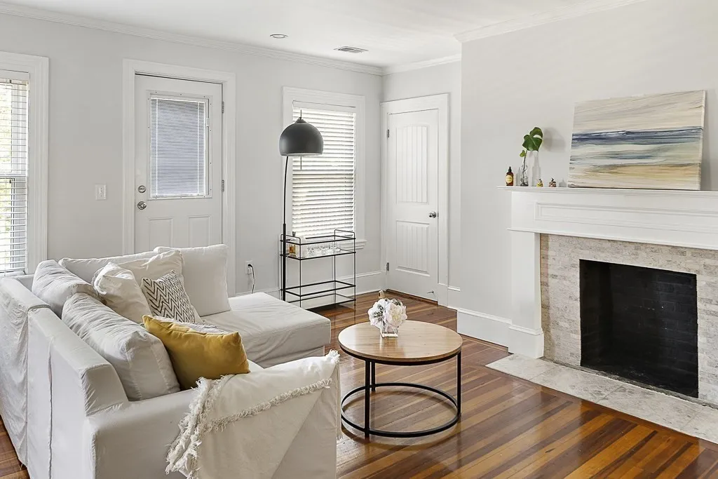 1281 Walnut St, Newton