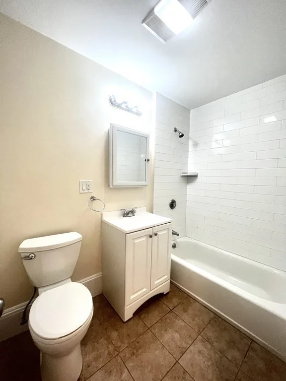102 Trowbridge St, Mid-Cambridge