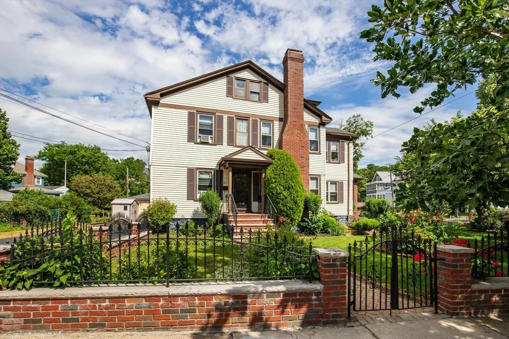 28 Churchhill Ave, Arlington
