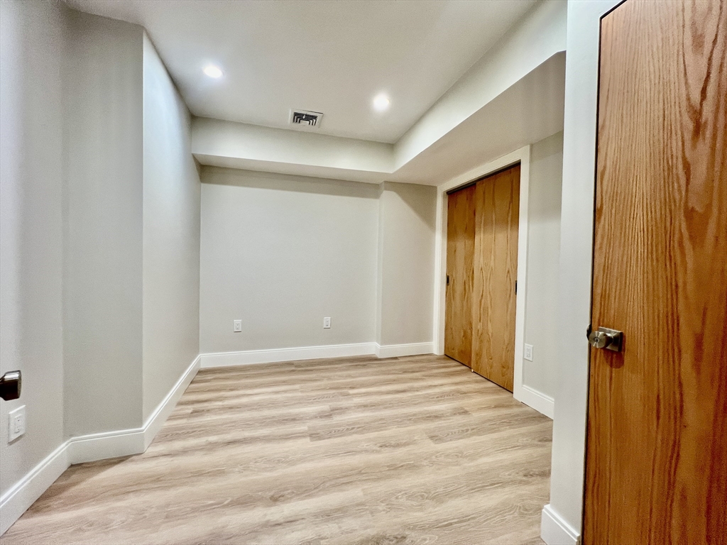 1607 Tremont St, Mission Hill